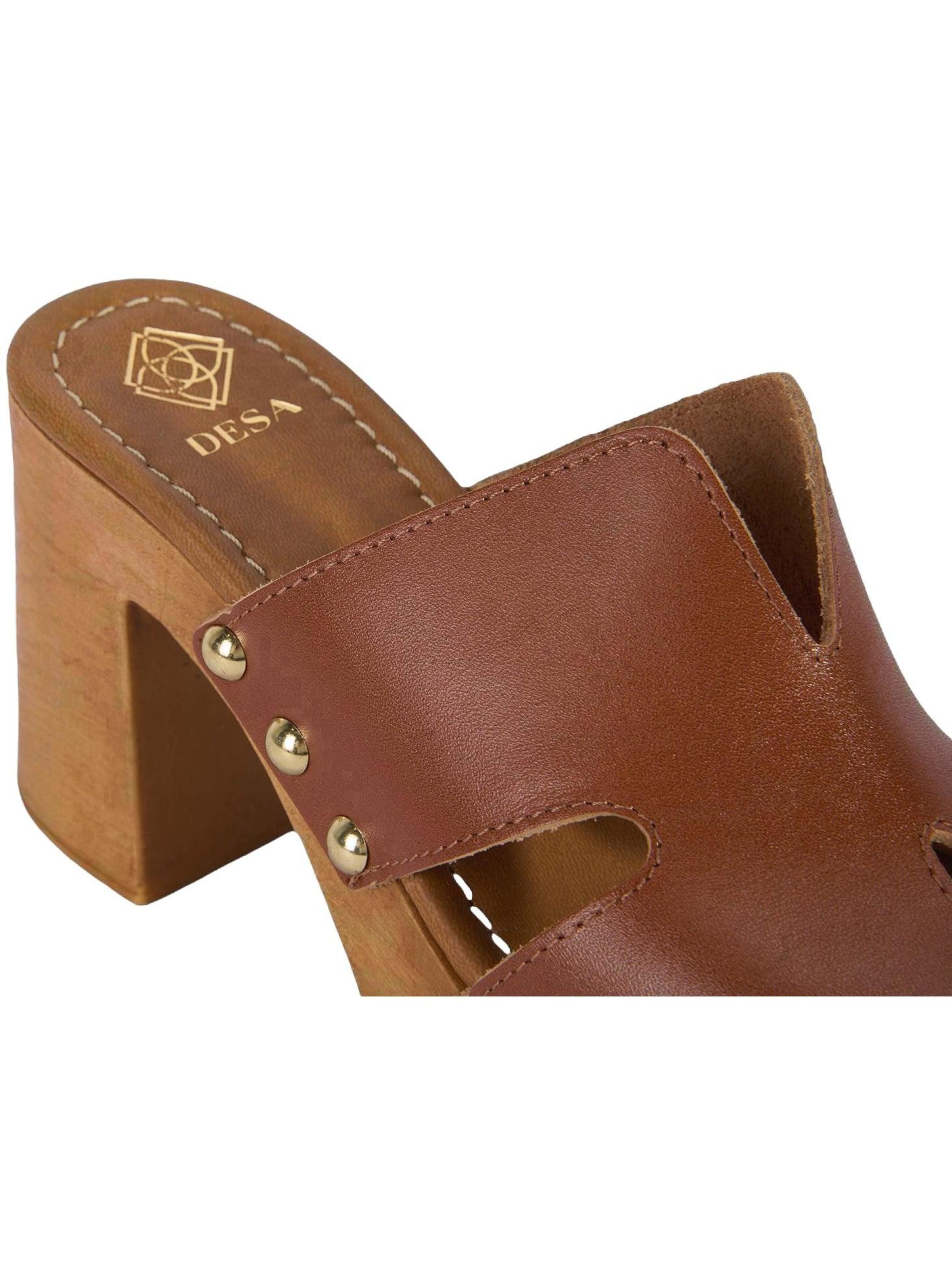 Desa - Zapatillas de casa 'DESA Damen-Plateausandalen aus Leder mit Nietendetail' en marrón