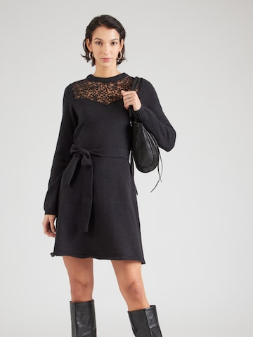 juoda ABOUT YOU Megzta suknelė 'Tara': priekis