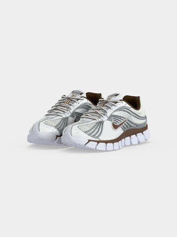 Nike Sportswear Tenisky 'ZOOM SKYLON 11' – bílá