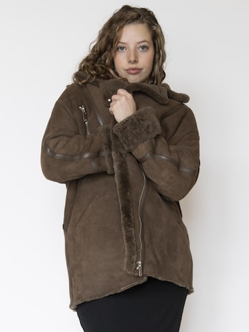 Just things we like - Chaqueta de invierno 'HANA Shearling' en marrón