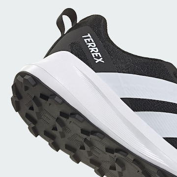 Chaussure de sport 'Agravic Trail' ADIDAS TERREX en noir