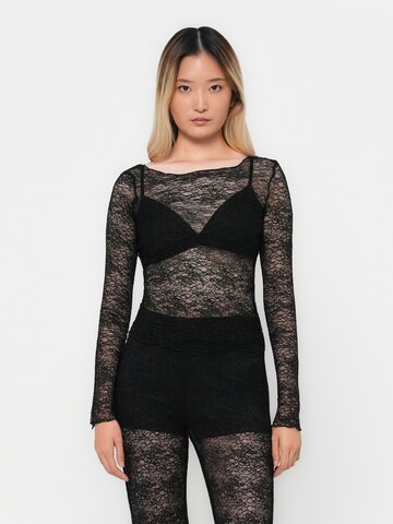 Noisy may Shirt 'NMNOLAN' in Black: front