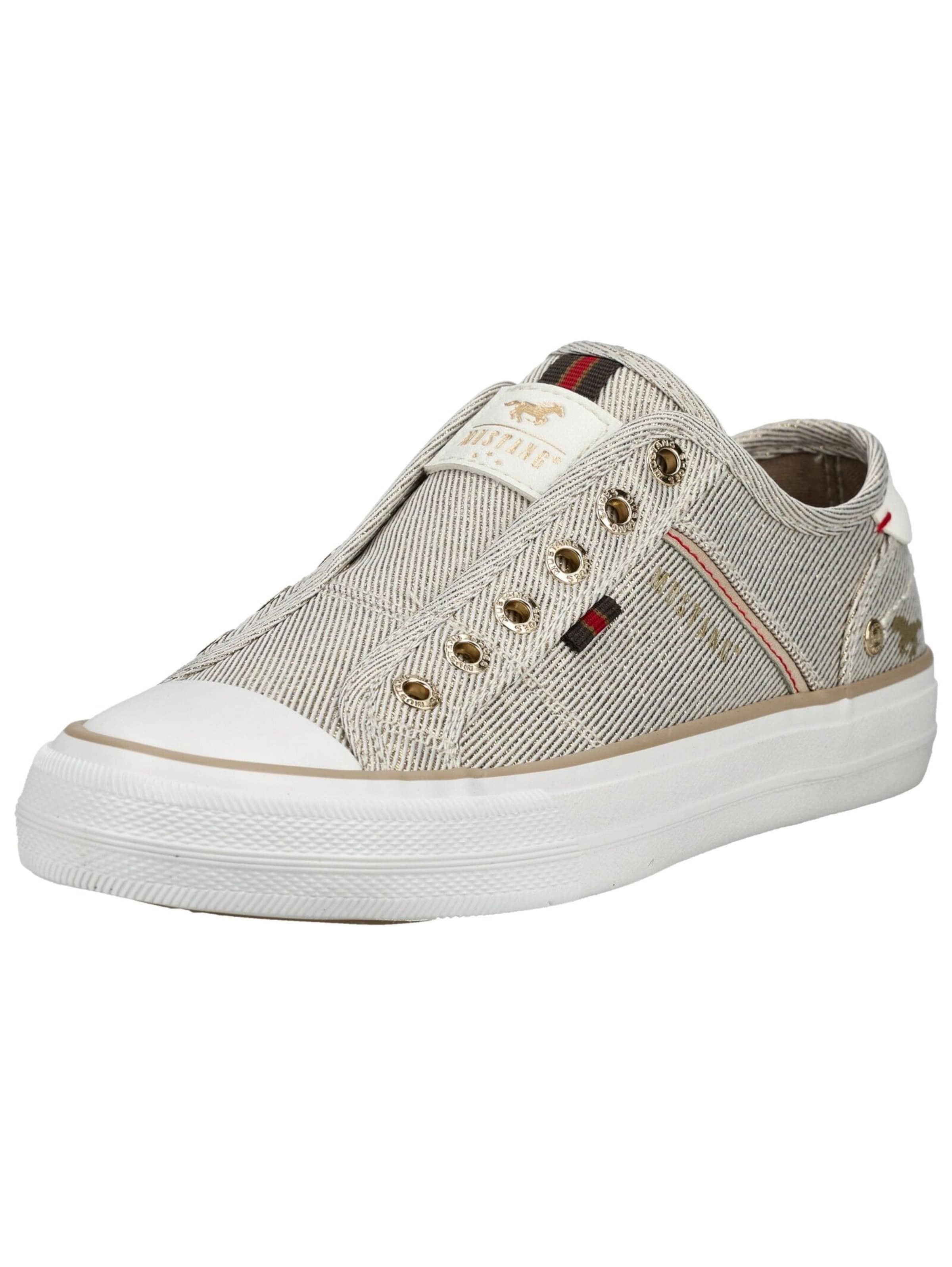 MUSTANG Slip On in Gold: Vorderseite