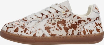 Sneaker bassa 'Ball' di Pepe Jeans in bianco: frontale