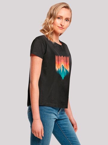 F4NT4STIC T-Shirt 'Berg Sonnenuntergang' in Schwarz