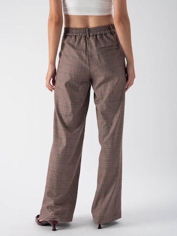 MND Loosefit Bukser i brun