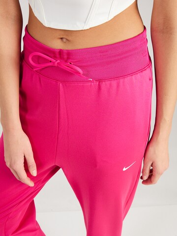 NIKE Tapered Sportbroek 'ONE' in Rood