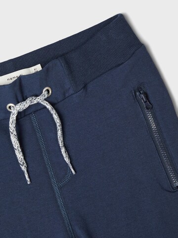 Tapered Pantaloni 'Honk' di NAME IT in blu