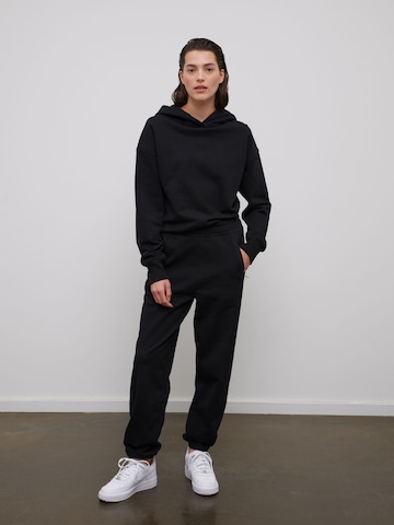 RÆRE by Lorena Rae Sweatshirt 'Giana' in Black