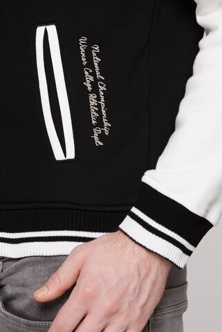 CAMP DAVID Between-Season Jacket in Black