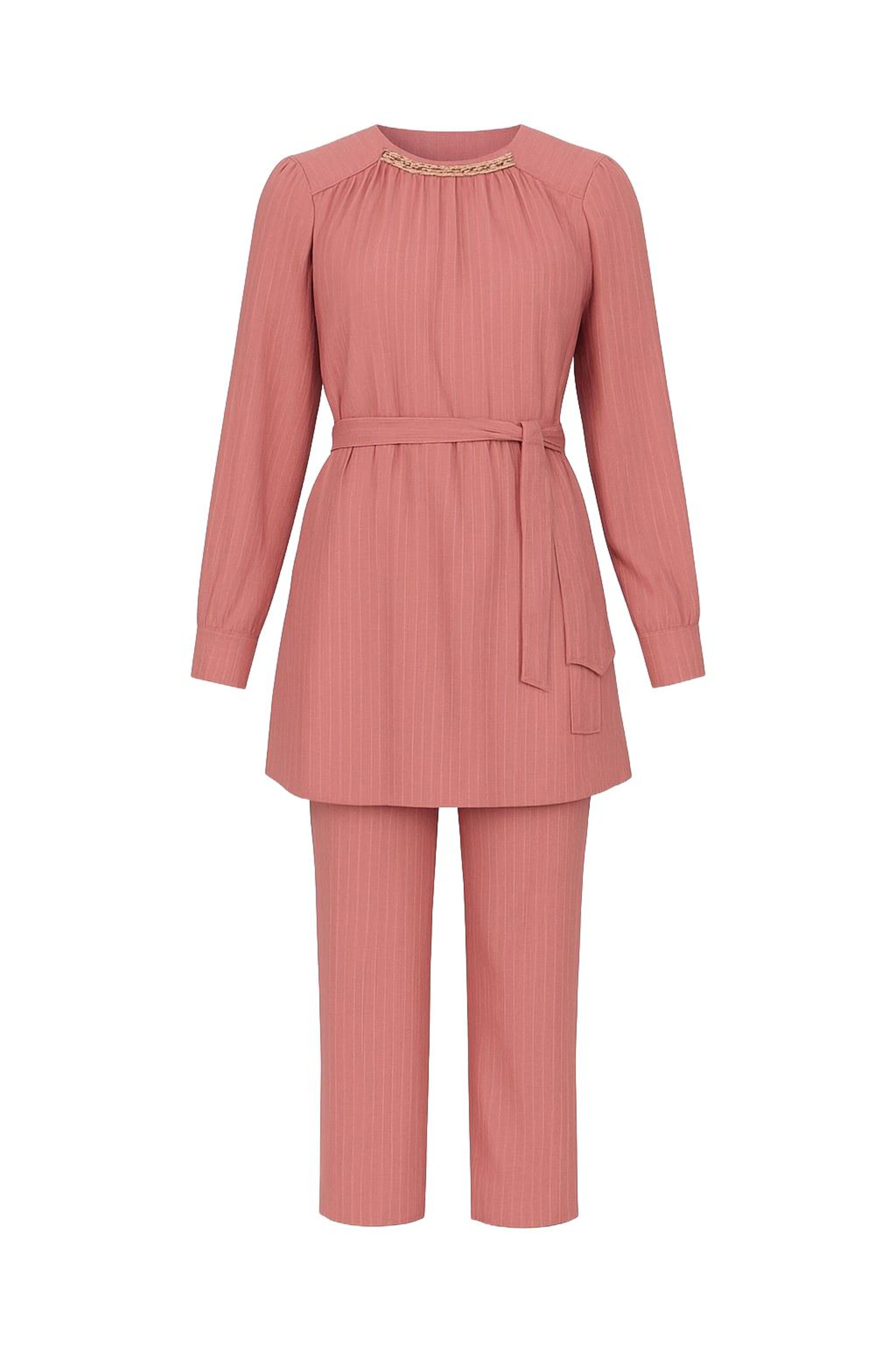 MODAMIHRAM Set in Pink: Vorderseite