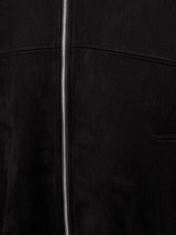 Pull&Bear Přechodná bunda – černá