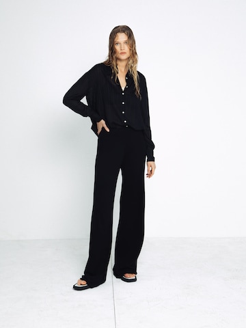 ABOUT YOU x Toni Garrn Blouse 'Drew' in Black