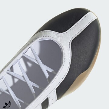 ADIDAS ORIGINALS Odprte balerinke 'Taekwondo Mei' | črna barva