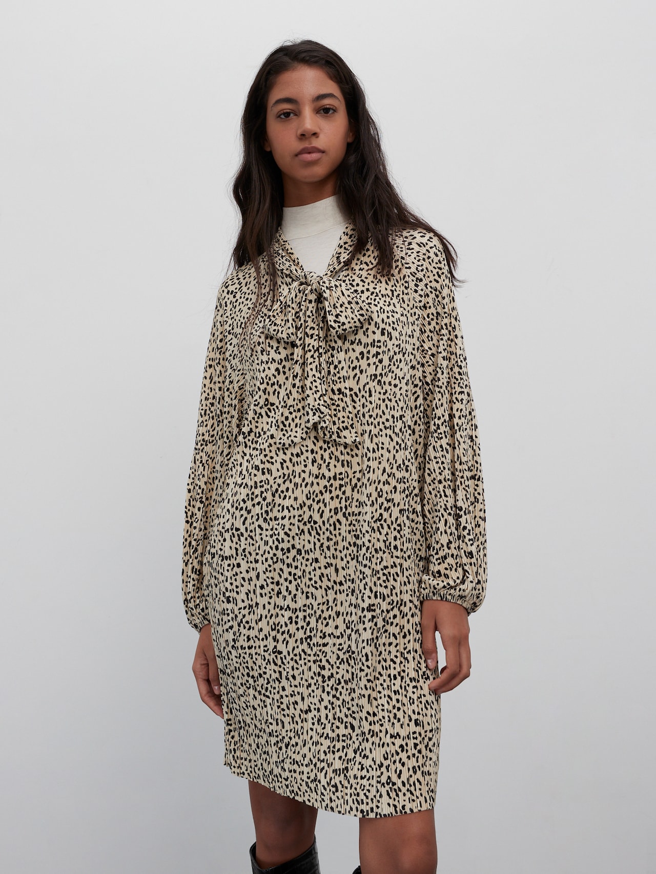 EDITED Robe-chemise 'Johrina' mélange de couleurs