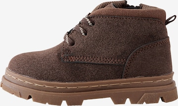 Next Tennarit värissä ruskea: etupuoli