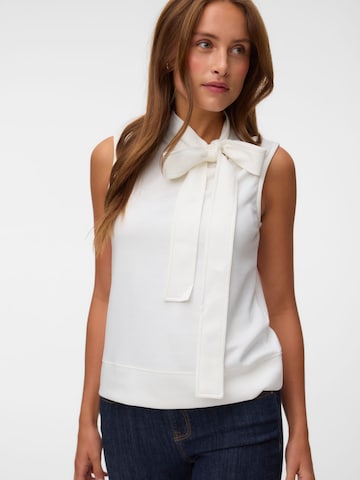 VERO MODA Топ 'VMSmilla' в Белый: спереди