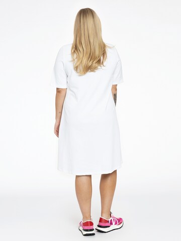 Robe-chemise Yoek en blanc