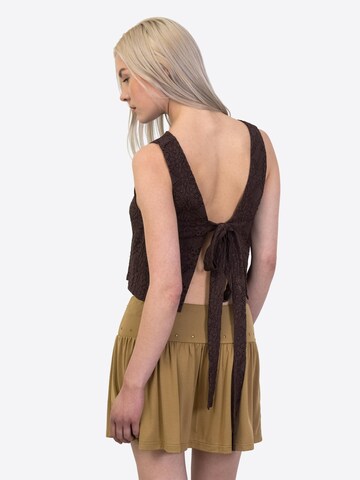 BROKE + SCHÖN Top in Brown