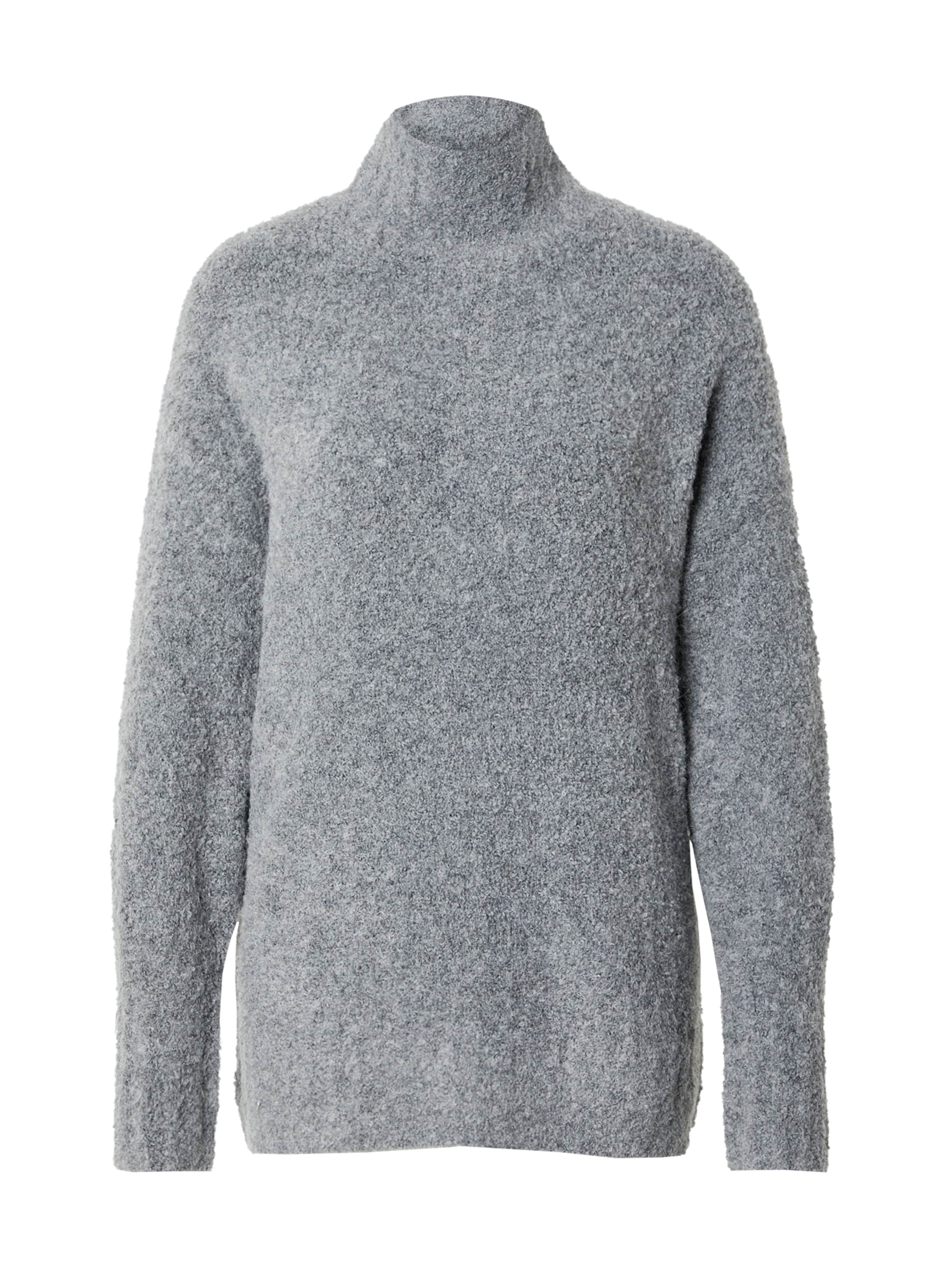 QS Sweater in Grey: front