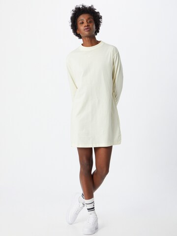 Nike Sportswear Dress 'Essential' in White