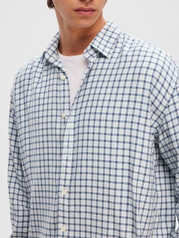 SELECTED HOMME Regular fit Button Up Shirt 'Owen' in Blue