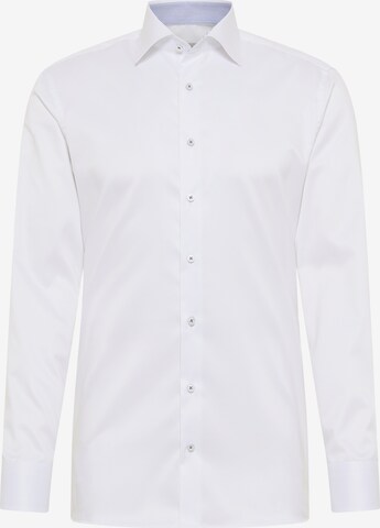 ETERNA Button Up Shirt in White: front