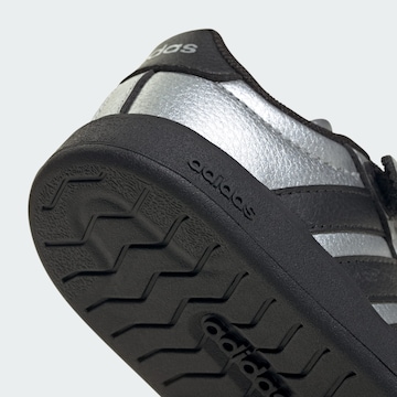 ADIDAS SPORTSWEAR Sneaker 'Streettalk' in Silber