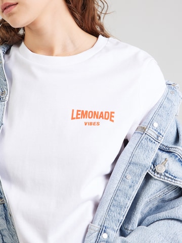 PIECES Shirt 'PCFIB' in White