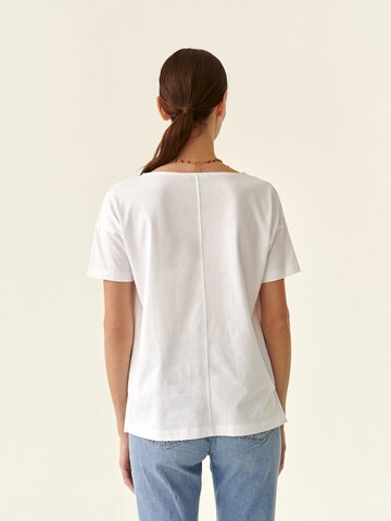 T-shirt 'MIZA' TATUUM en blanc