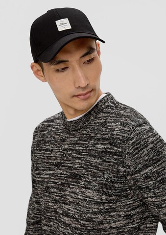 s.Oliver Cap in Black: front
