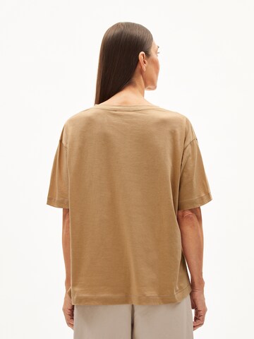 T-shirt 'Emika' ARMEDANGELS en marron