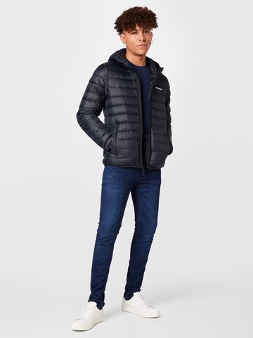 HOLLISTER Jacke in Schwarz