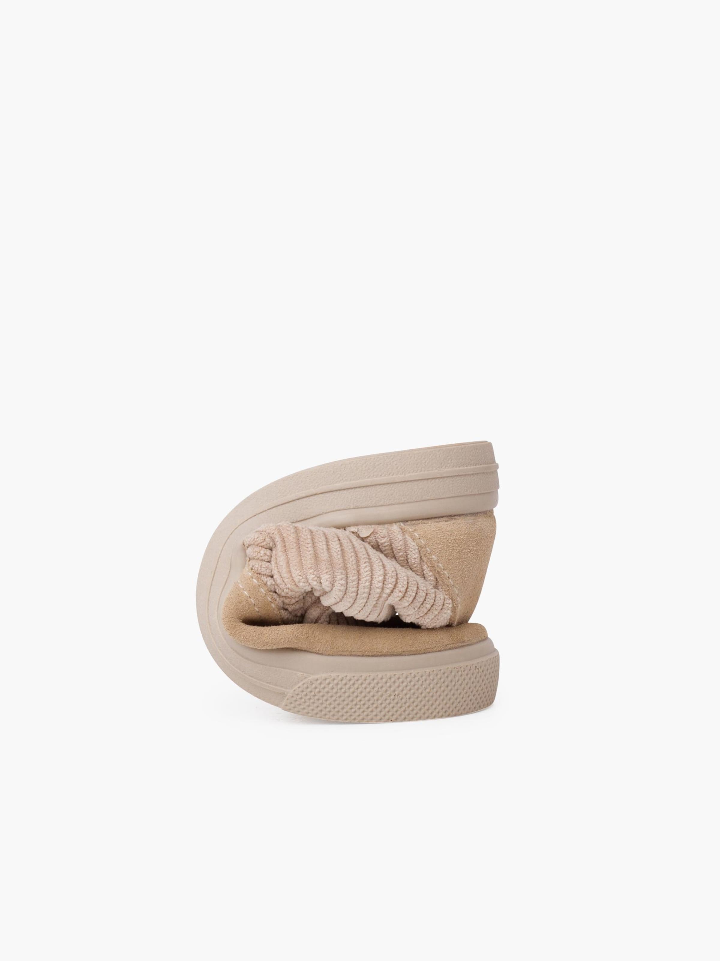 Pisamonas Laarzen in Beige