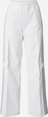Loosefit Pantalon Nike Sportswear en blanc : devant