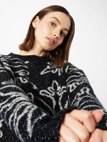 Warehouse Pullover in Schwarz