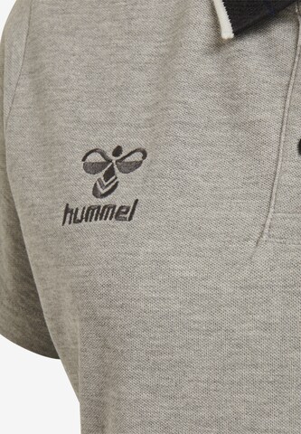T-shirt Hummel en gris