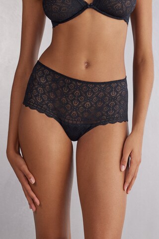 INTIMISSIMI Boyshorts in Black: front