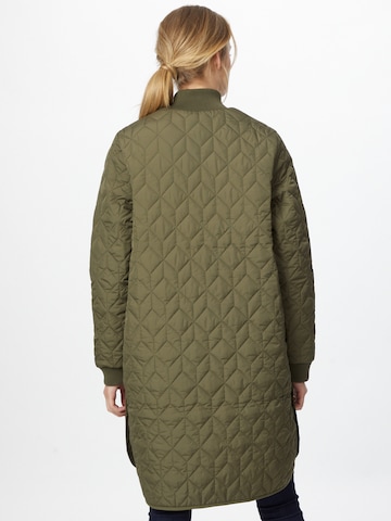 ILSE JACOBSEN Between-seasons coat in Green