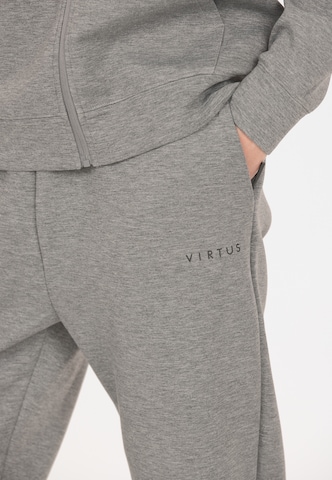 Virtus Loosefit Sweathose 'Taro V2' in Grau