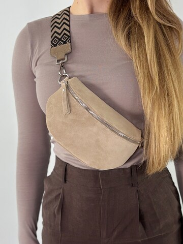 lePelou Gürteltasche 'NOA small' in Beige