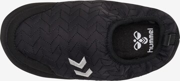 Hummel Slippers in Black