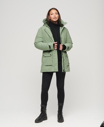 Parka mi-saison 'City' Superdry en vert