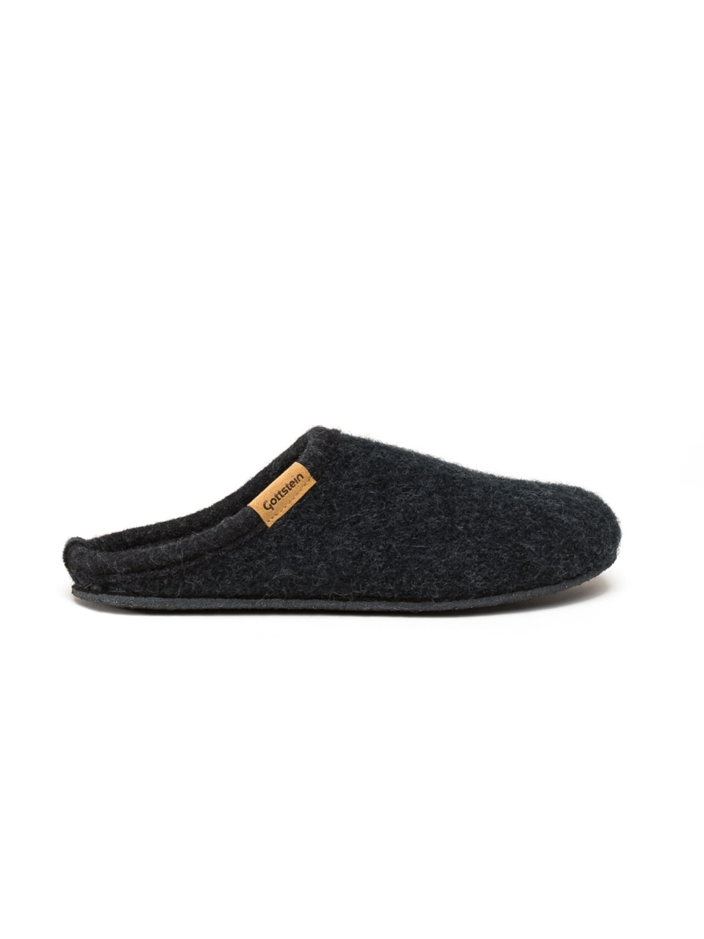 Gottstein Slippers 'Walkpantoffel Alpine Light' in Black
