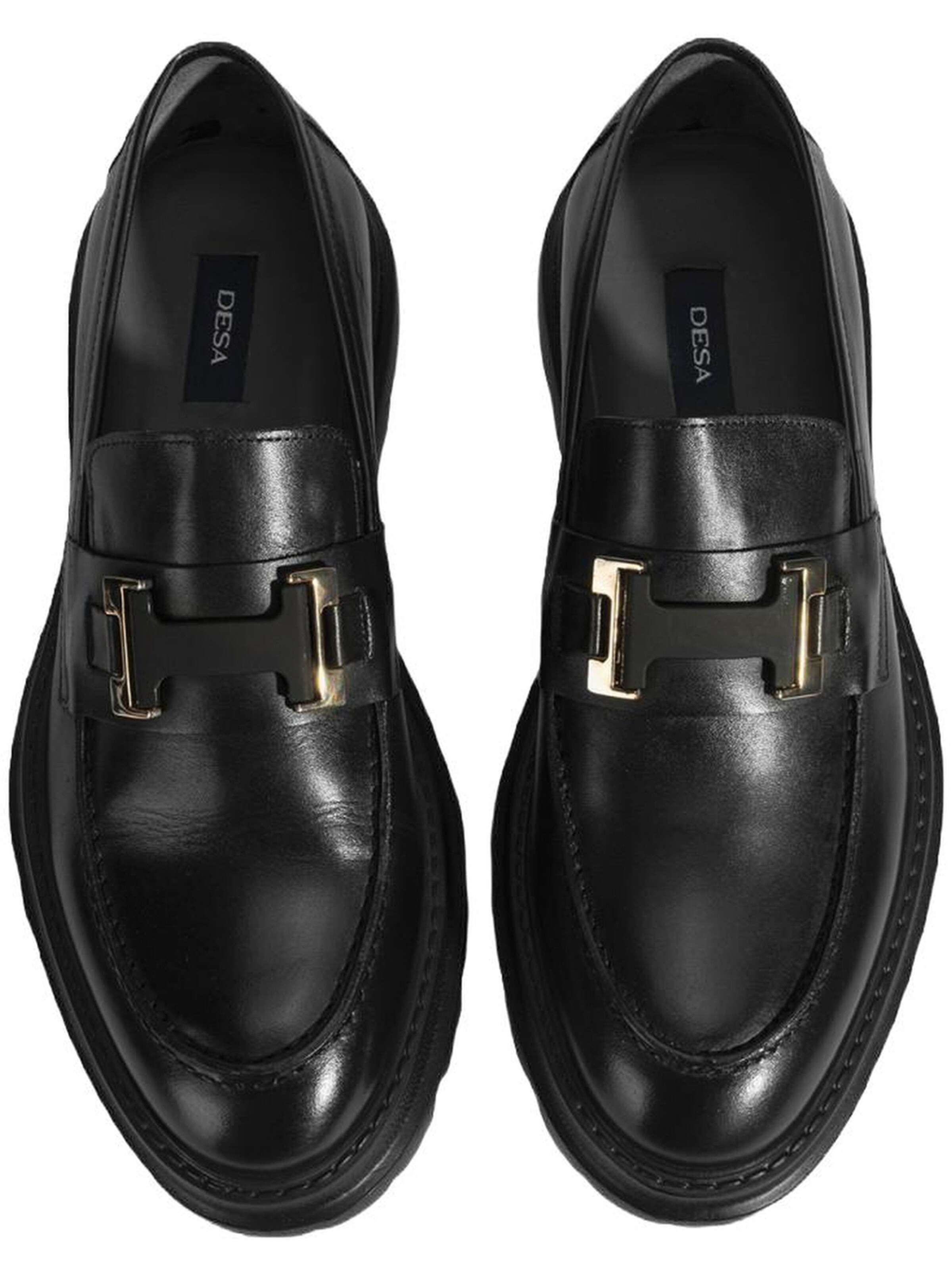 Desa Classic Flats in Black