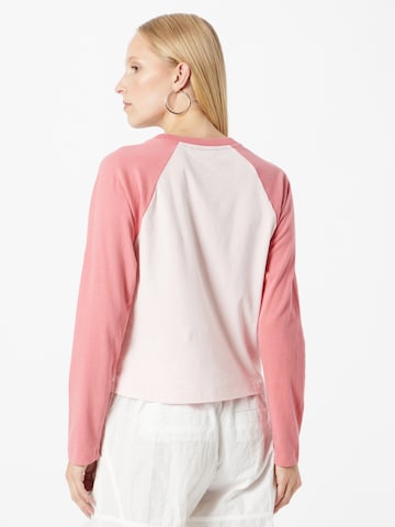 Superdry - Camisa 'Essential' em rosa