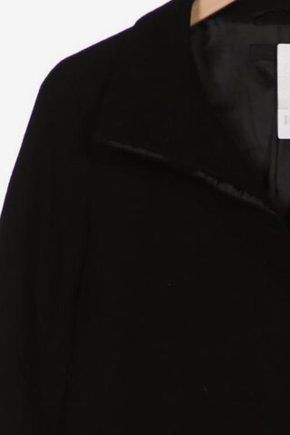 UNIQLO Jacket & Coat in S in Black