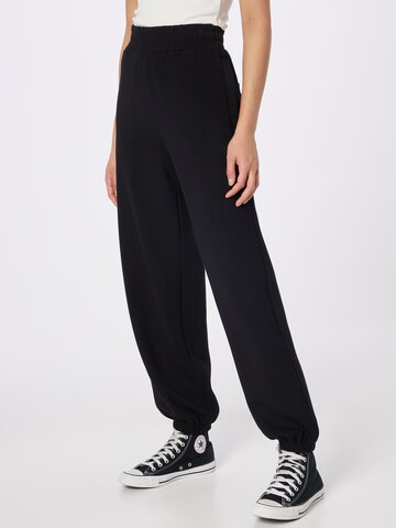 Varley Tapered Sporthose 'Laverne' in Schwarz: Vorderseite