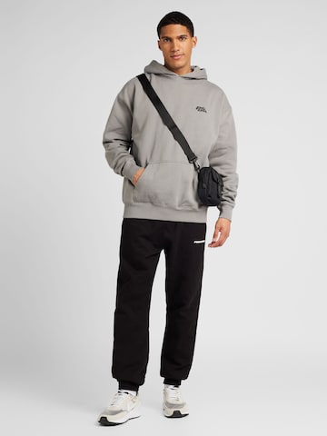 Pegador Sweatshirt 'NARSON' in Grey