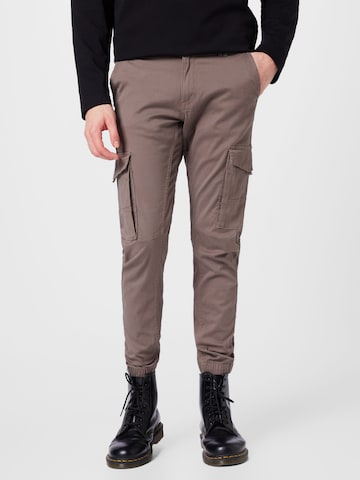 Effilé Pantalon cargo 'Paul Flake' JACK & JONES en marron : devant